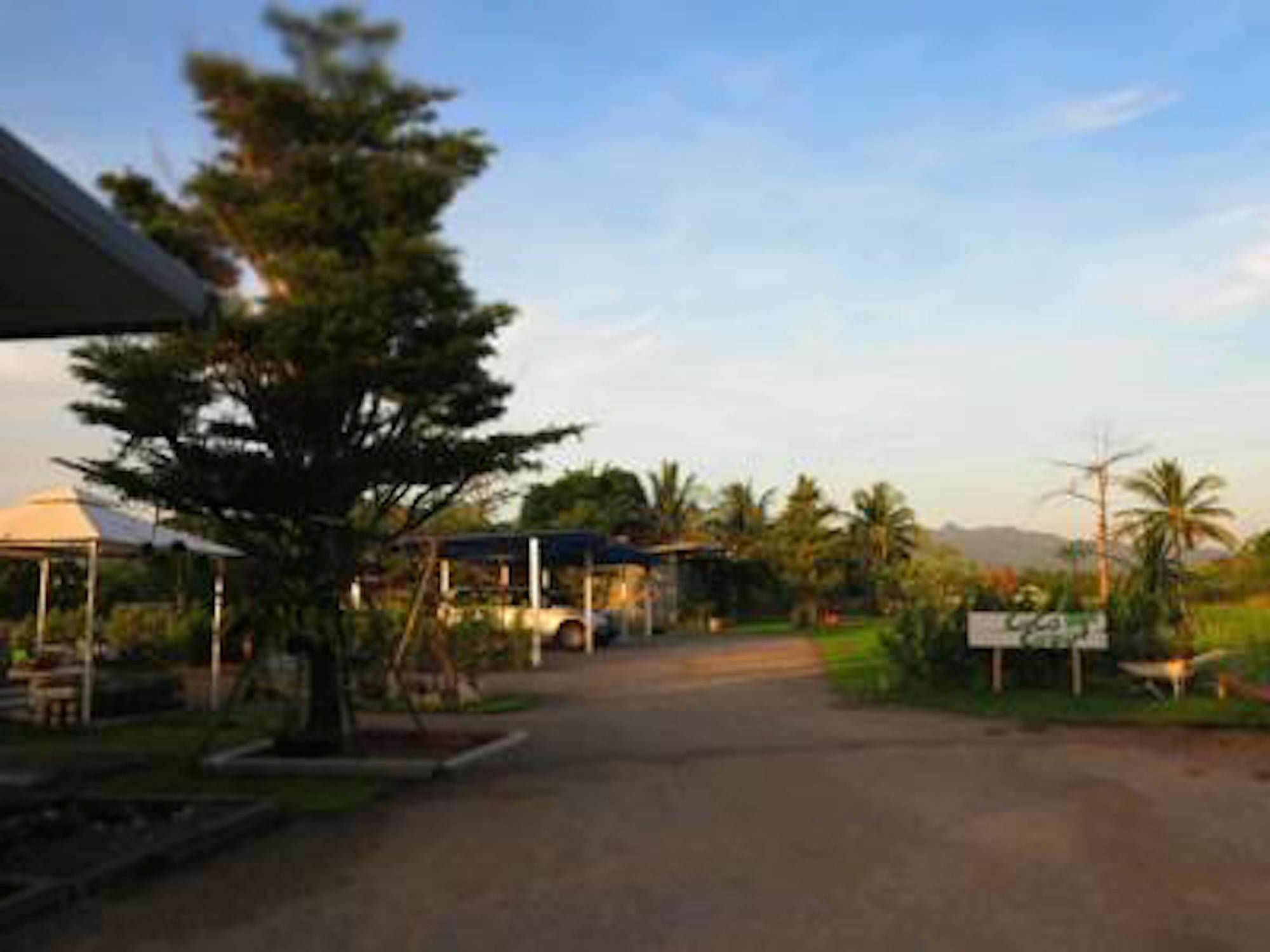 Apartament Coco Coozy Kanchanaburi Zewnętrze zdjęcie